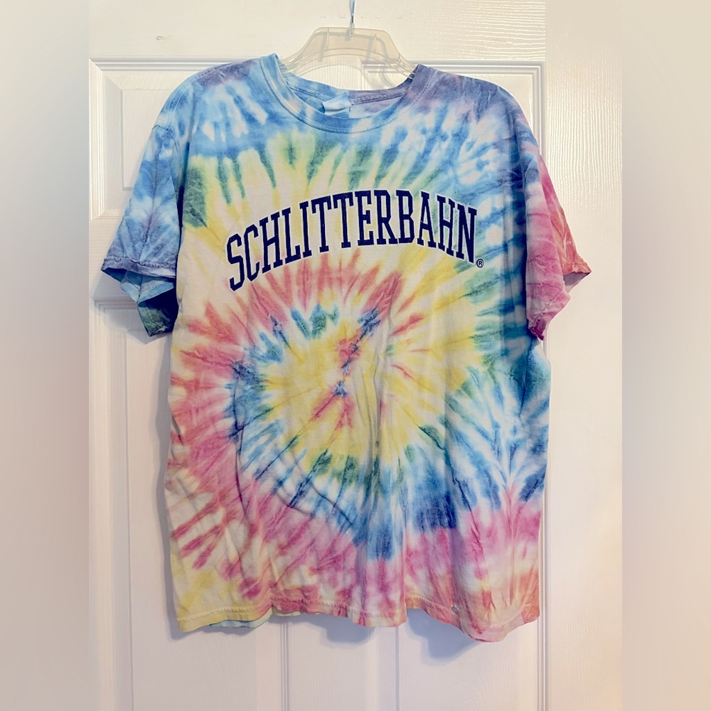 Graphic tee Tie- Die